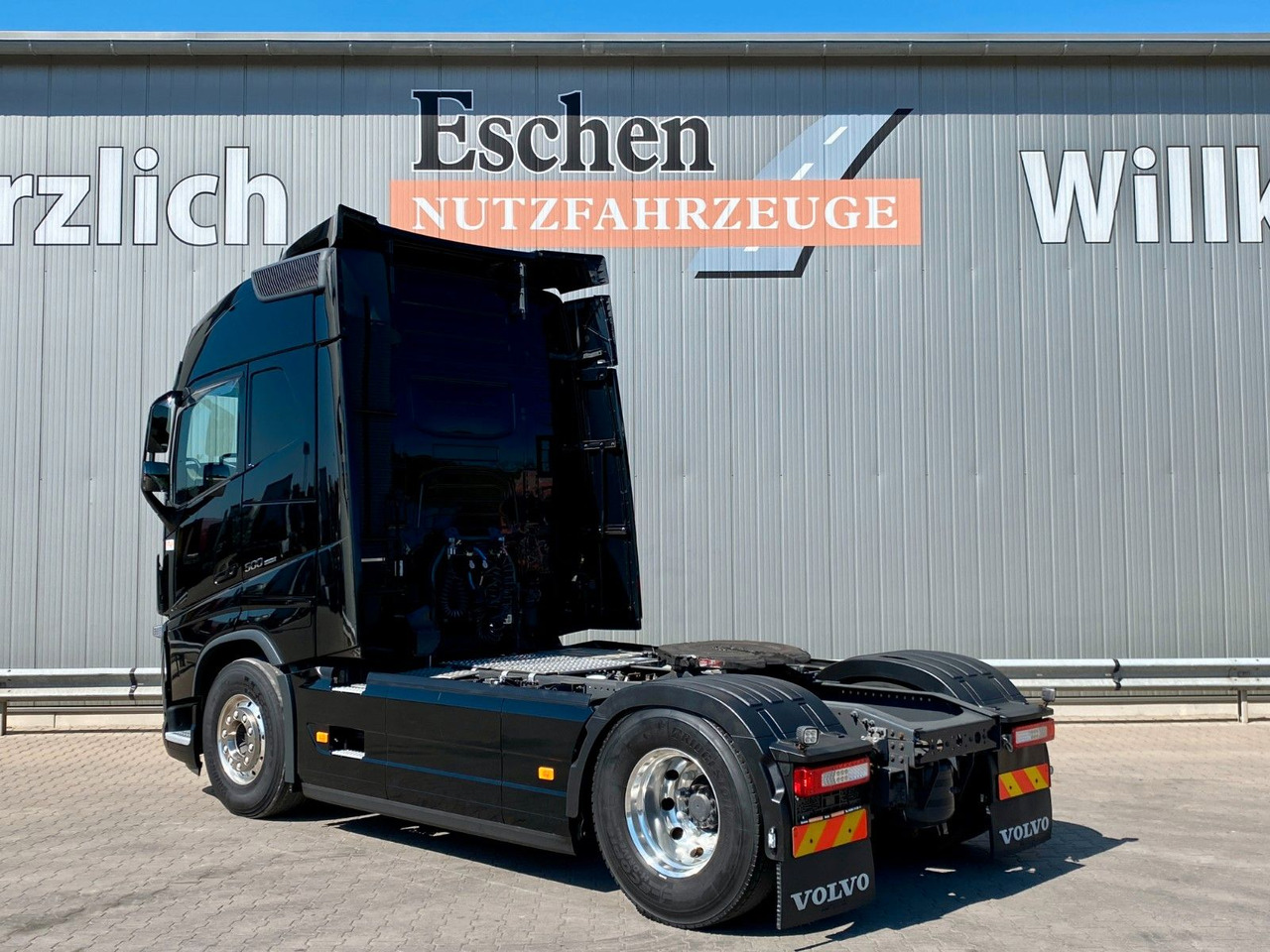 Volvo FH 500 Globetrotter| I-Park-Cool*2x Tank*Spoiler - Sadulveok: pilt 3 Volvo FH 500 Globetrotter| I-Park-Cool*2x Tank*Spoiler - Sadulveok: pilt 3