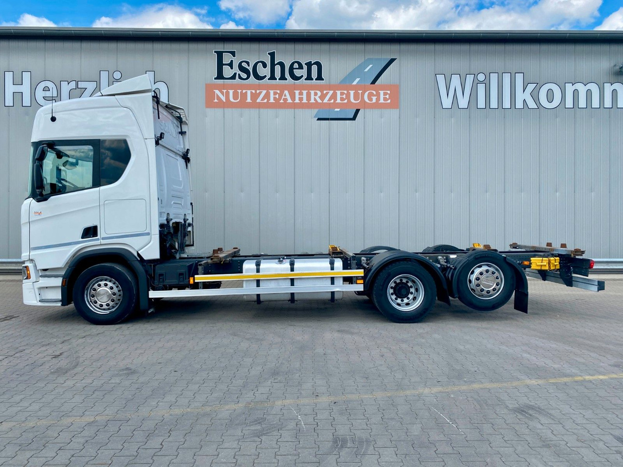 Scania R 450 B 6x2*4 BDF | Retarder*AHK*Lift*SDG Rahmen - Konteinerveduk/ Tõstukiga veoauto: pilt 2 Scania R 450 B 6x2*4 BDF | Retarder*AHK*Lift*SDG Rahmen - Konteinerveduk/ Tõstukiga veoauto: pilt 2
