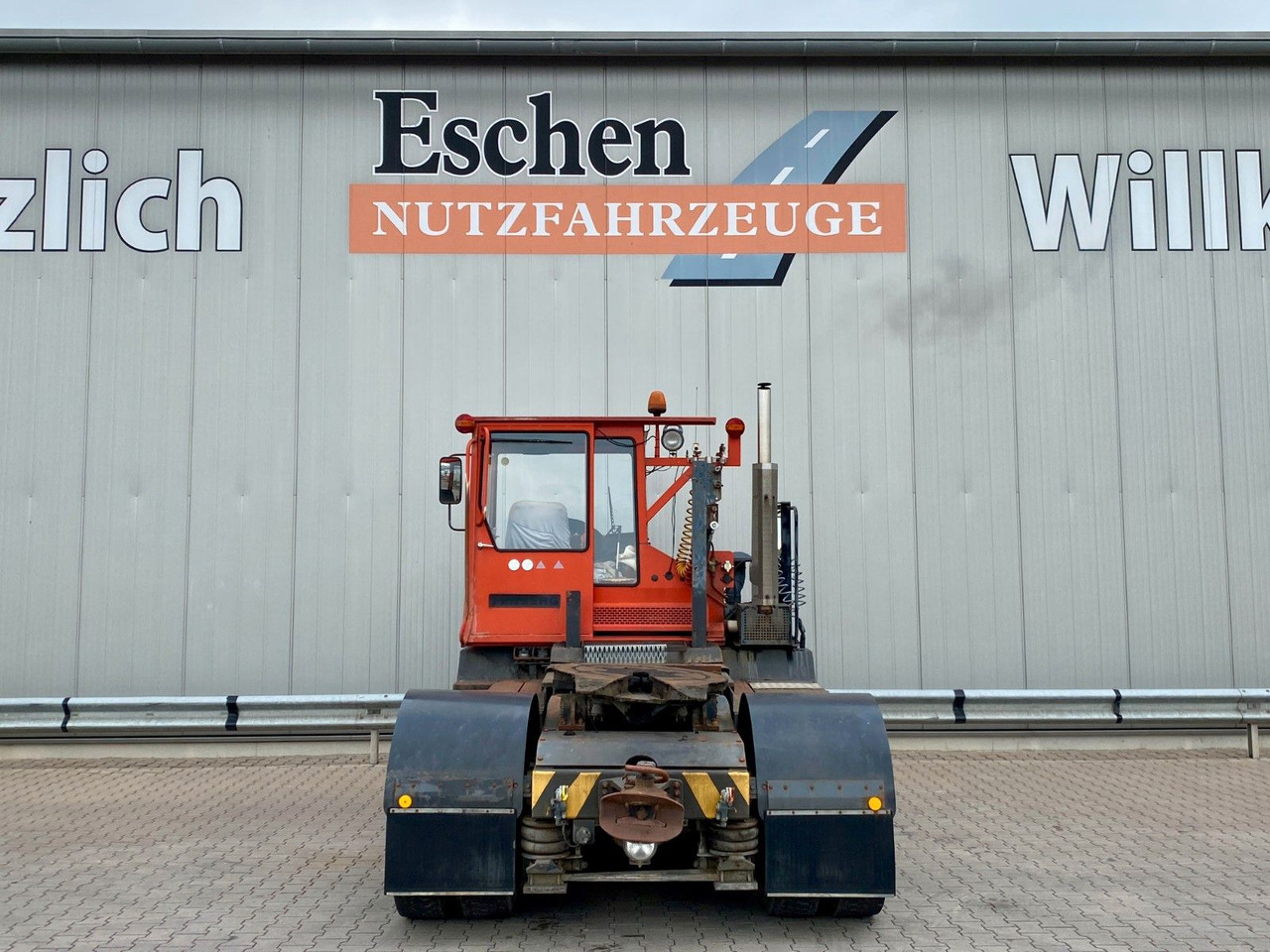 Terberg RT20 4x4 Rangierfahrzeug | Automatik - Veoauto: pilt 4 Terberg RT20 4x4 Rangierfahrzeug | Automatik - Veoauto: pilt 4