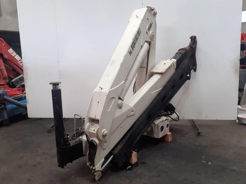 Grúa Bonfiglioli P15000L - Kraana-manipulaator - Veoauto: pilt 3 Grúa Bonfiglioli P15000L - Kraana-manipulaator - Veoauto: pilt 3