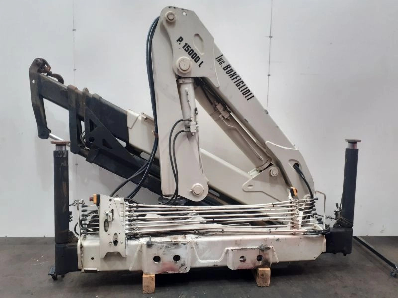 Grúa Bonfiglioli P15000L - Kraana-manipulaator - Veoauto: pilt 5 Grúa Bonfiglioli P15000L - Kraana-manipulaator - Veoauto: pilt 5