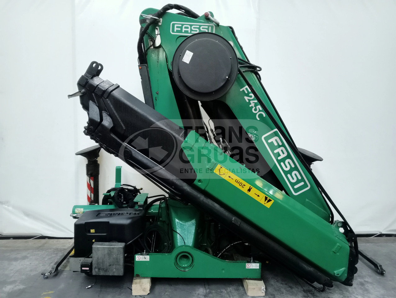 Grúa Fassi F245AC.0.24 E-ACTIVE - Kraana-manipulaator - Veoauto: pilt 3 Grúa Fassi F245AC.0.24 E-ACTIVE - Kraana-manipulaator - Veoauto: pilt 3