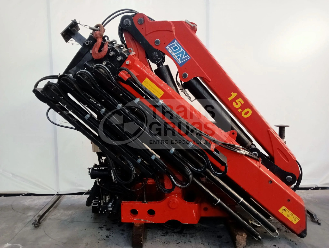 Grúa hidráulica DN 15055 - Kraana-manipulaator: pilt 2 Grúa hidráulica DN 15055 - Kraana-manipulaator: pilt 2