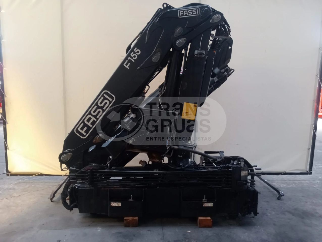 Grúa hidráulica Fassi F155A.2.23 E-DYNAMIC - Kraana-manipulaator: pilt 2 Grúa hidráulica Fassi F155A.2.23 E-DYNAMIC - Kraana-manipulaator: pilt 2