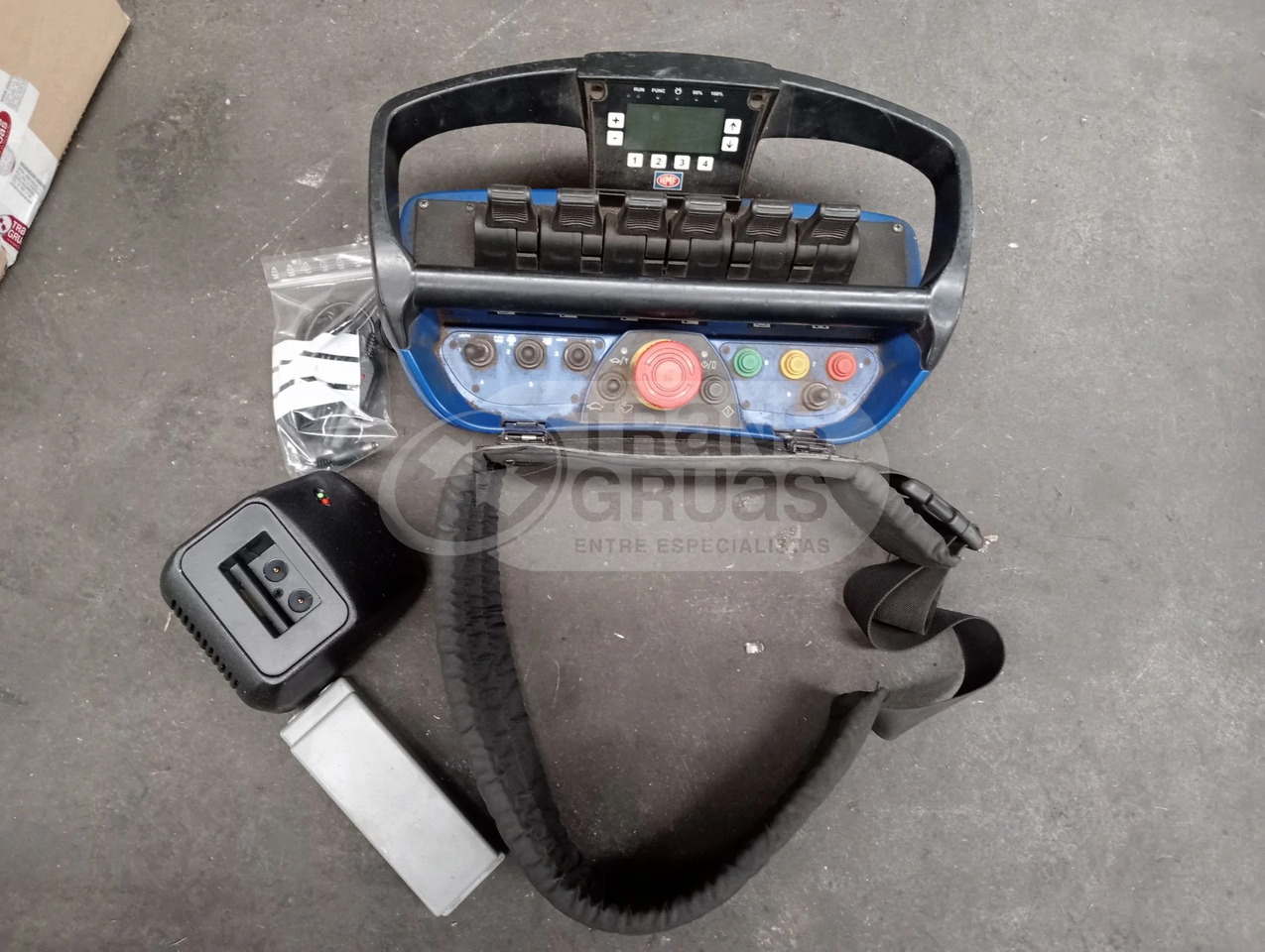 Grúa hidráulica HMF 1520 K4 - Kraana-manipulaator: pilt 5 Grúa hidráulica HMF 1520 K4 - Kraana-manipulaator: pilt 5