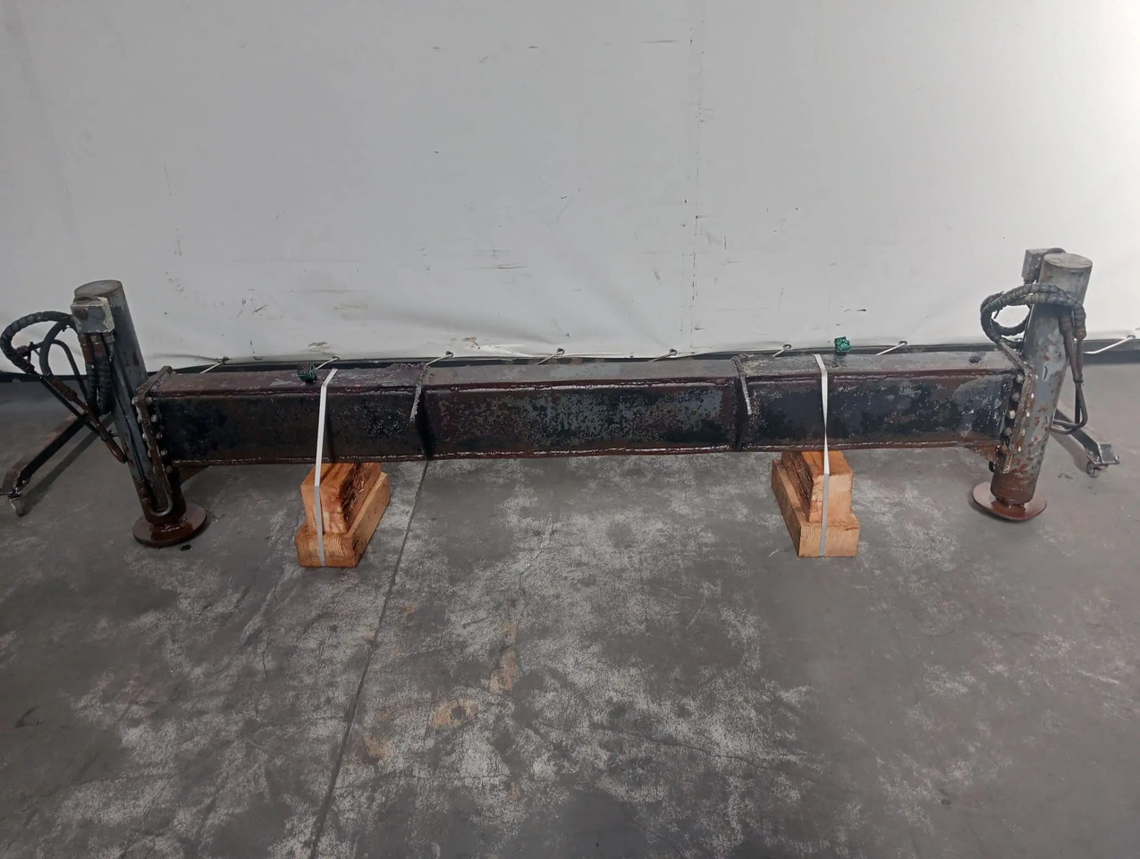Estabilizador fijo a 2.300 mm - Lisaseade - Kraana: pilt 3 Estabilizador fijo a 2.300 mm - Lisaseade - Kraana: pilt 3
