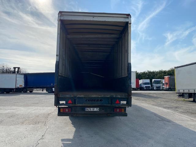 Coder - Furgoonpoolhaagis: pilt 3 Coder - Furgoonpoolhaagis: pilt 3