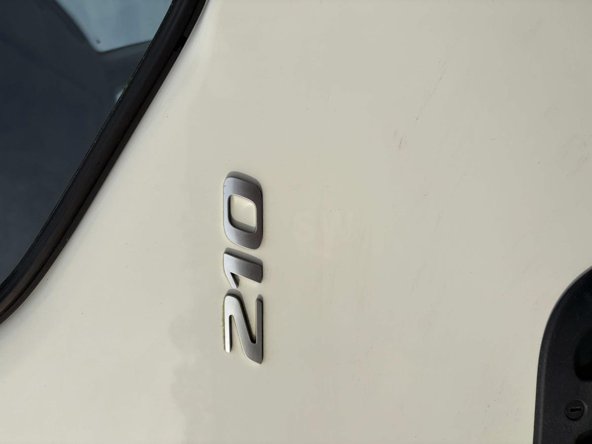 DAF LF 210 - Kasti veoauto: pilt 3 DAF LF 210 - Kasti veoauto: pilt 3