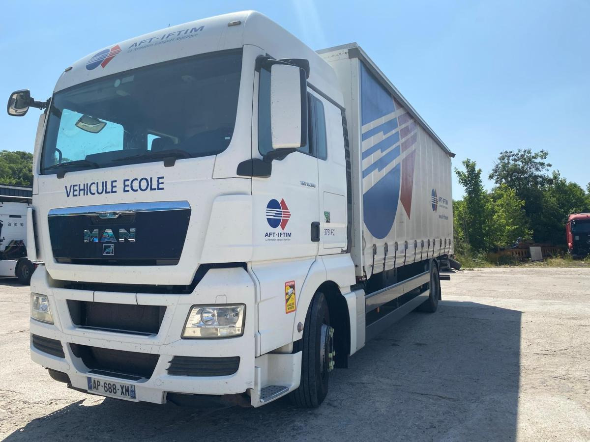 MAN TGX 18.360 - Tent veoauto: pilt 1 MAN TGX 18.360 - Tent veoauto: pilt 1
