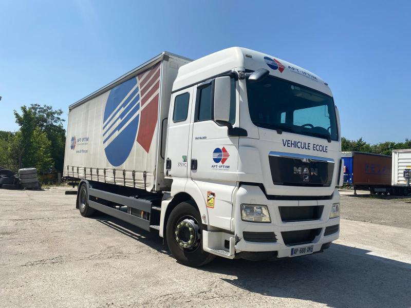 MAN TGX 18.360 - Tent veoauto: pilt 1 MAN TGX 18.360 - Tent veoauto: pilt 1