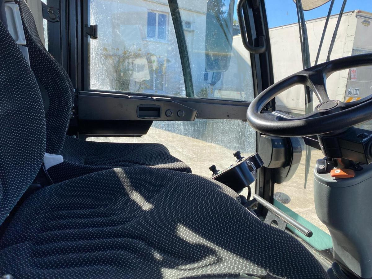 Mathieu Azura MC210 - Tänavapühkimismasin: pilt 5 Mathieu Azura MC210 - Tänavapühkimismasin: pilt 5