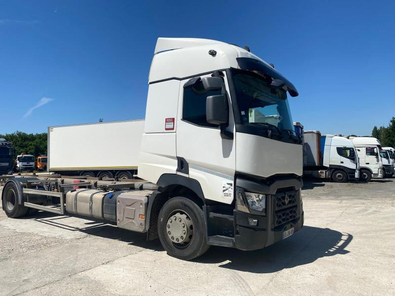 Renault T-Series 460 - Konteinerveduk/ Tõstukiga veoauto: pilt 2 Renault T-Series 460 - Konteinerveduk/ Tõstukiga veoauto: pilt 2