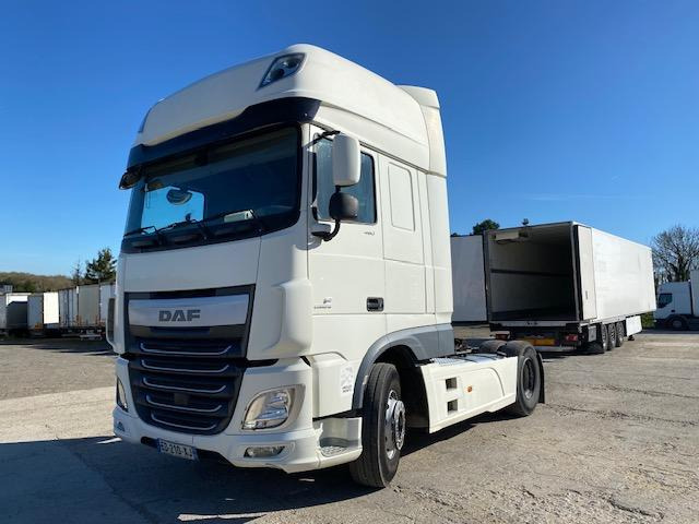 DAF XF 460 - Sadulveok: pilt 1 DAF XF 460 - Sadulveok: pilt 1