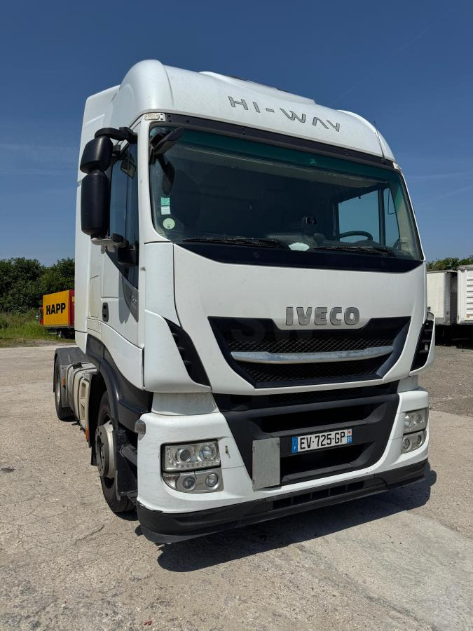 Iveco Stralis AS 440 - Sadulveok: pilt 1 Iveco Stralis AS 440 - Sadulveok: pilt 1