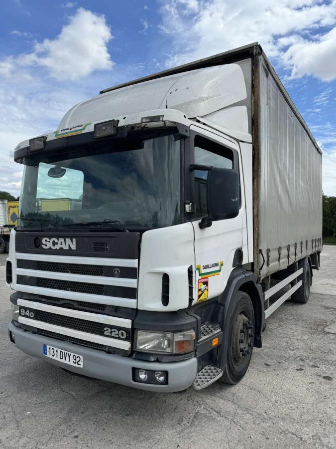 Scania 94 D220 - Tent veoauto: pilt 1 Scania 94 D220 - Tent veoauto: pilt 1