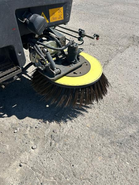 Schmidt Clingo 500 Compact 400 - Tänavapühkimismasin: pilt 4 Schmidt Clingo 500 Compact 400 - Tänavapühkimismasin: pilt 4