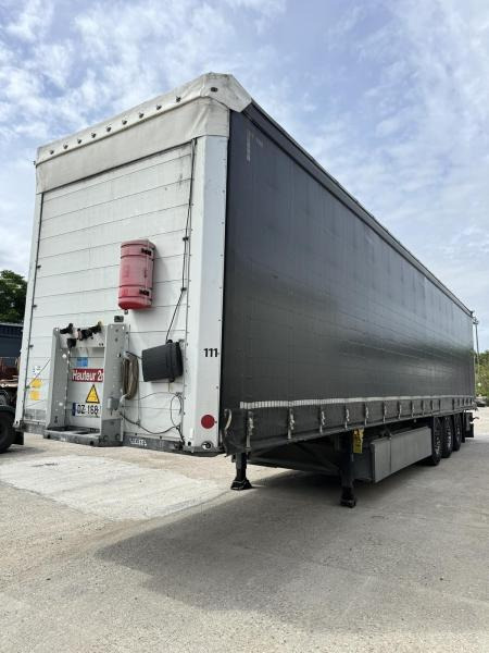 Schmitz Cargobull - Tentpoolhaagis: pilt 4 Schmitz Cargobull - Tentpoolhaagis: pilt 4