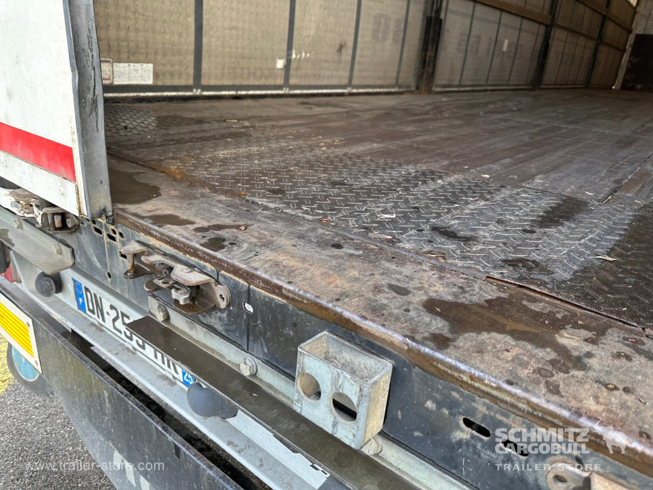 KOEGEL Curtainsider Standard - Tentpoolhaagis: pilt 4 KOEGEL Curtainsider Standard - Tentpoolhaagis: pilt 4