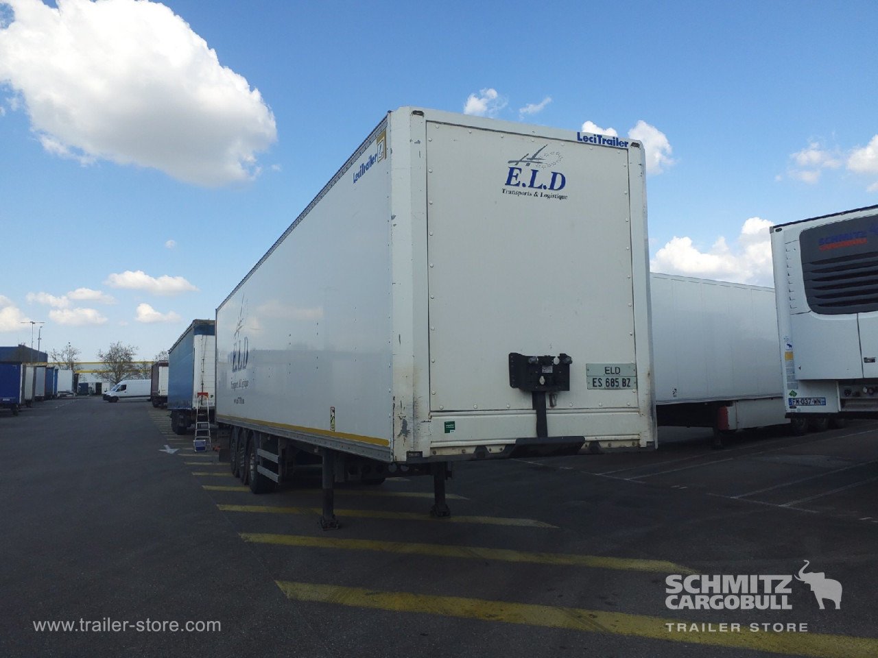 LECI TRAILER Dryfreight Standard Roller shutter door - Furgoonpoolhaagis: pilt 1 LECI TRAILER Dryfreight Standard Roller shutter door - Furgoonpoolhaagis: pilt 1