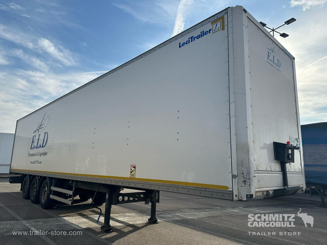 LECI TRAILER Dryfreight Standard Roller shutter door - Furgoonpoolhaagis: pilt 1 LECI TRAILER Dryfreight Standard Roller shutter door - Furgoonpoolhaagis: pilt 1