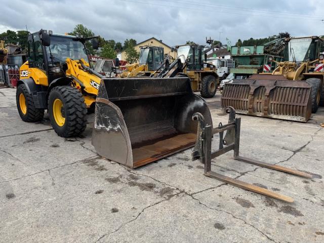 JCB TM 320 S T4F - Teleskooplaadur: pilt 2 JCB TM 320 S T4F - Teleskooplaadur: pilt 2
