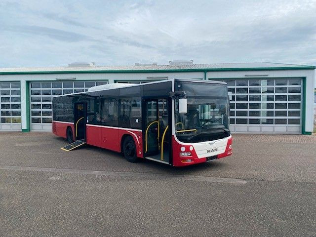 MAN A 21 Lions City KLIMA EURO 6 ZF EcoLife 2x - Linnaliini buss: pilt 3 MAN A 21 Lions City KLIMA EURO 6 ZF EcoLife 2x - Linnaliini buss: pilt 3