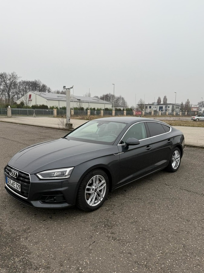 AUDI A5 Sportback (Typ F5) 2.0 TDI Schräghecklimousin - Auto: pilt 1 AUDI A5 Sportback (Typ F5) 2.0 TDI Schräghecklimousin - Auto: pilt 1