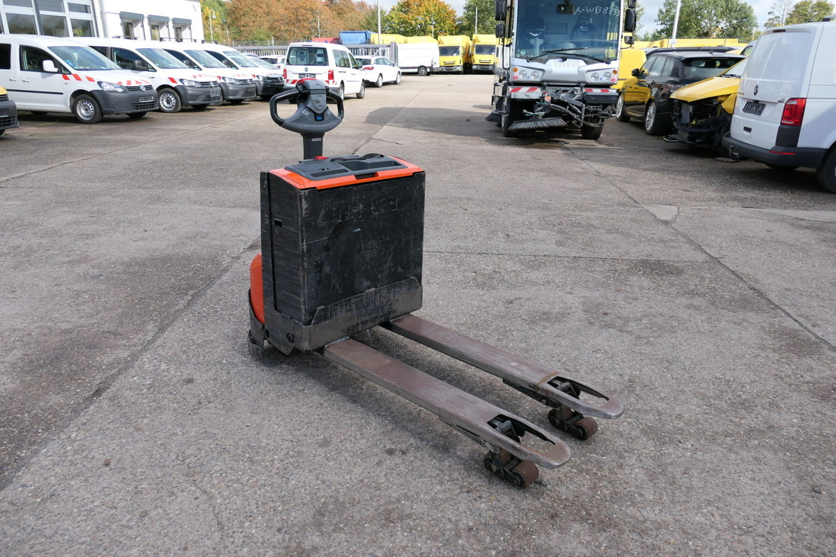 BT LWE 160 Batterie 26/2024 - Kaubaaluste tõstuk: pilt 1 BT LWE 160 Batterie 26/2024 - Kaubaaluste tõstuk: pilt 1
