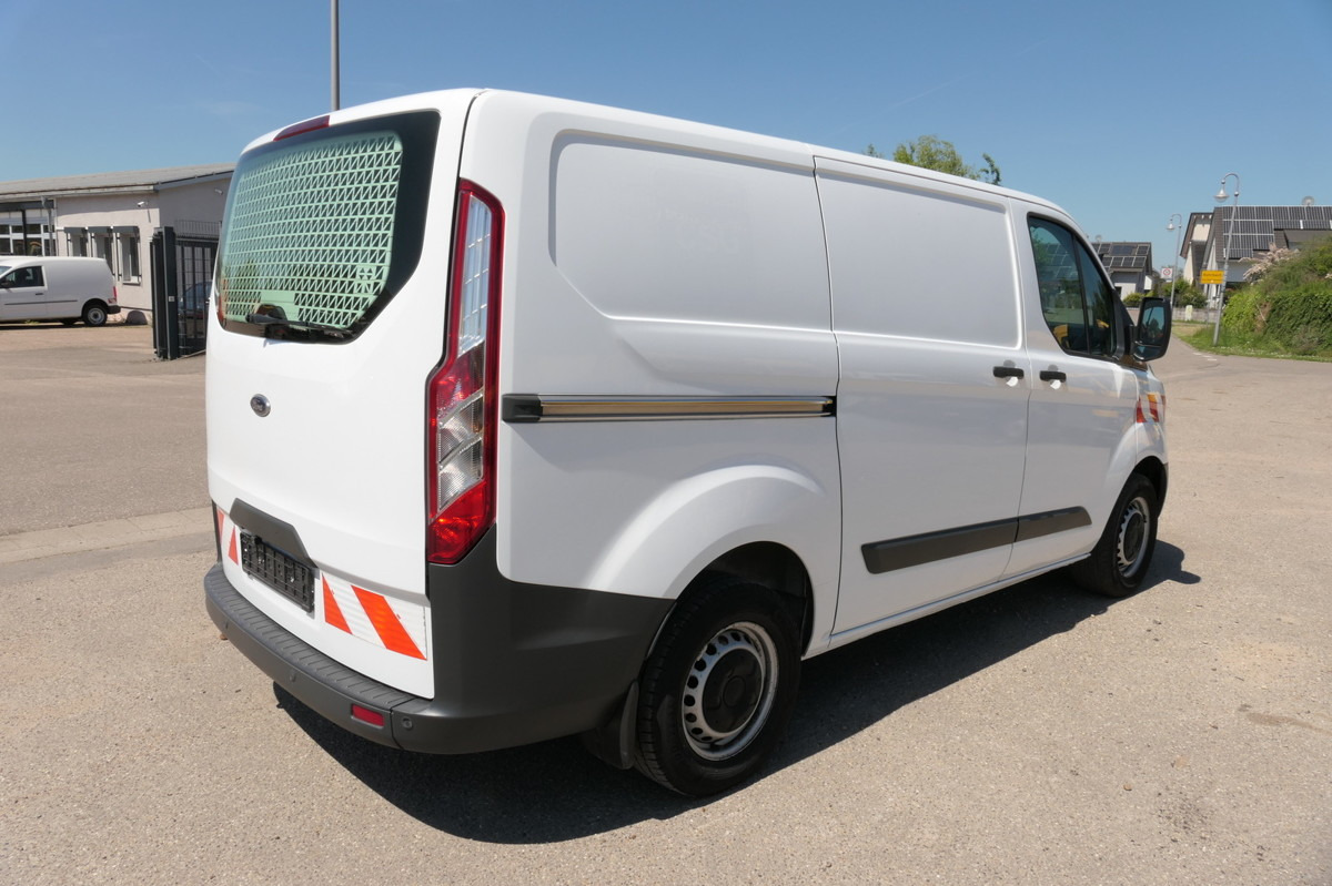 FORD Transit Custom 290 2.0 TDCi KLIMA WERKSTATTEINBA - Väike kaubik: pilt 4 FORD Transit Custom 290 2.0 TDCi KLIMA WERKSTATTEINBA - Väike kaubik: pilt 4