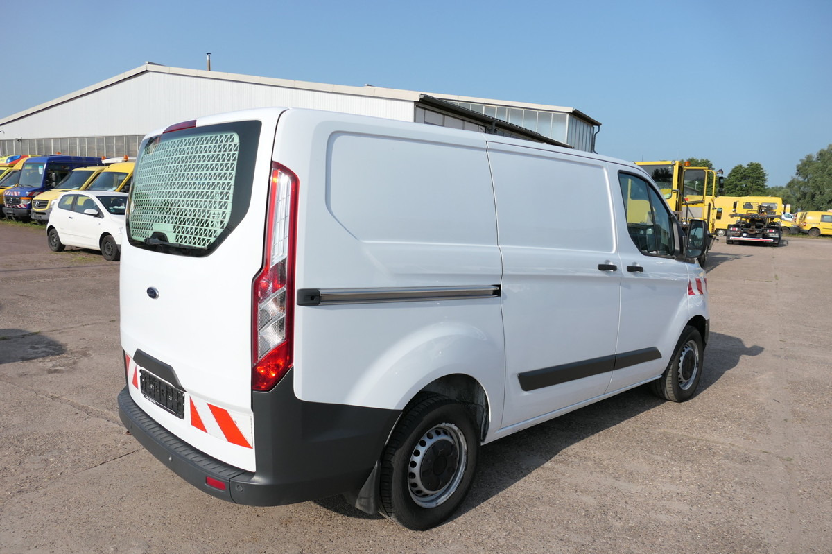 FORD Transit Custom 290 2.0 TDCi KLIMA WERKSTATTEINBA - Väike kaubik: pilt 4 FORD Transit Custom 290 2.0 TDCi KLIMA WERKSTATTEINBA - Väike kaubik: pilt 4