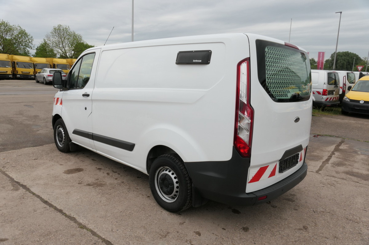 FORD Transit Custom 290 2.0 TDCi KLIMA WERKSTATTEINBA - Väike kaubik: pilt 5 FORD Transit Custom 290 2.0 TDCi KLIMA WERKSTATTEINBA - Väike kaubik: pilt 5