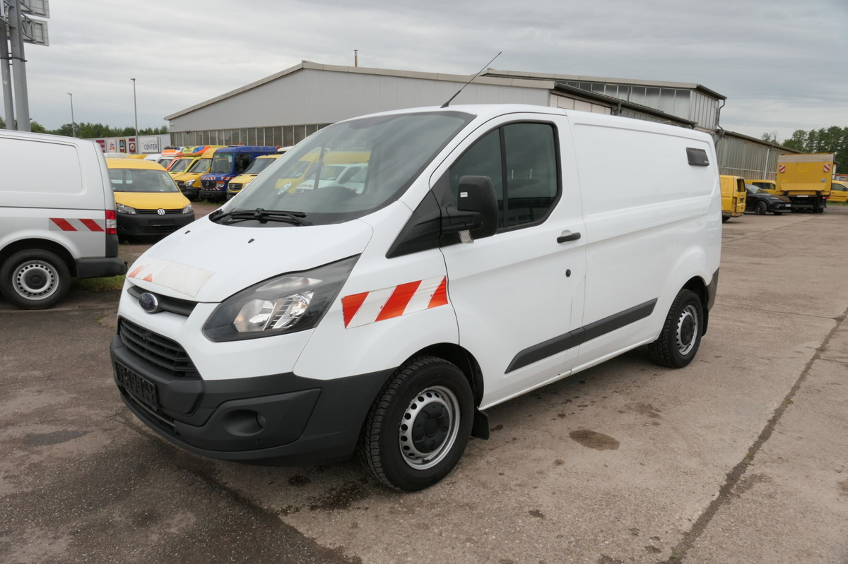 FORD Transit Custom 290 2.0 TDCi KLIMA WERKSTATTEINBA - Väike kaubik: pilt 2 FORD Transit Custom 290 2.0 TDCi KLIMA WERKSTATTEINBA - Väike kaubik: pilt 2
