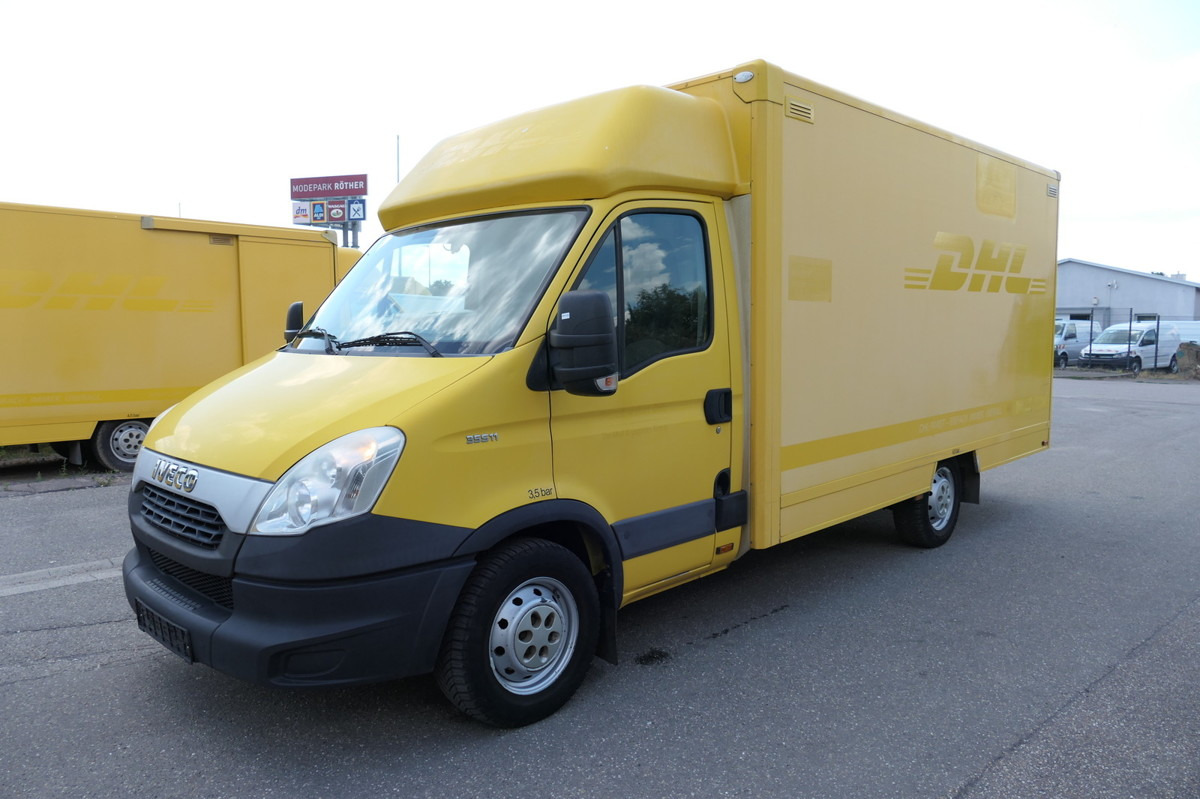 IVECO Daily 35 S11 C30C AUTOMATIK KAMERA MAXI KAMERA R - Tarbesõiduk furgoon: pilt 1 IVECO Daily 35 S11 C30C AUTOMATIK KAMERA MAXI KAMERA R - Tarbesõiduk furgoon: pilt 1
