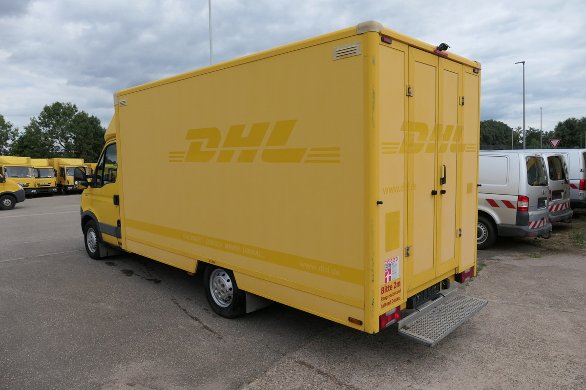 IVECO Daily 35 S11 C30C AUTOMATIK KAMERA Regale LUFT D - Tarbesõiduk furgoon: pilt 4 IVECO Daily 35 S11 C30C AUTOMATIK KAMERA Regale LUFT D - Tarbesõiduk furgoon: pilt 4