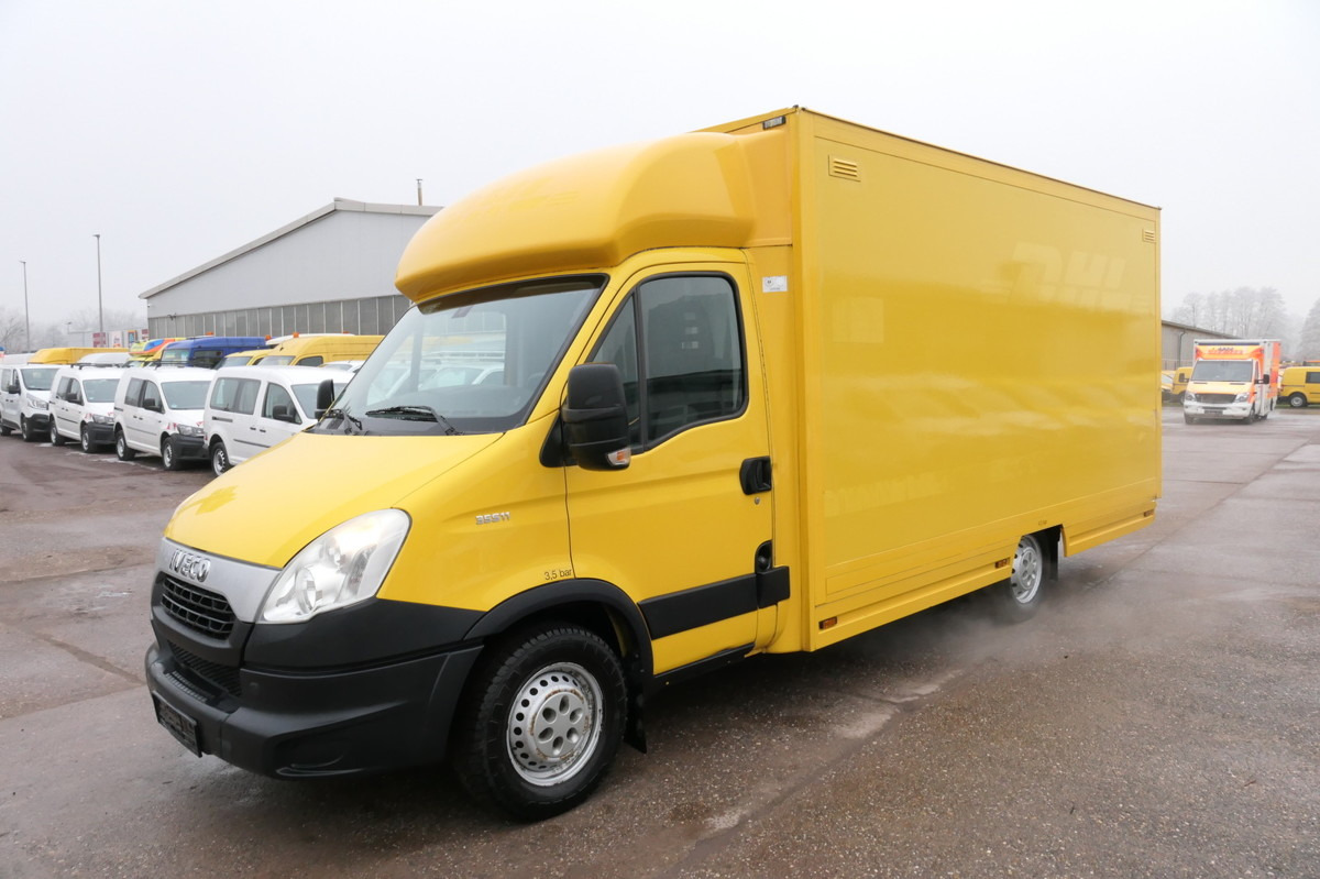 IVECO Daily 35 S11 C30C AUTOMATIK KAMERA Regale LUFT D - Tarbesõiduk furgoon: pilt 1 IVECO Daily 35 S11 C30C AUTOMATIK KAMERA Regale LUFT D - Tarbesõiduk furgoon: pilt 1