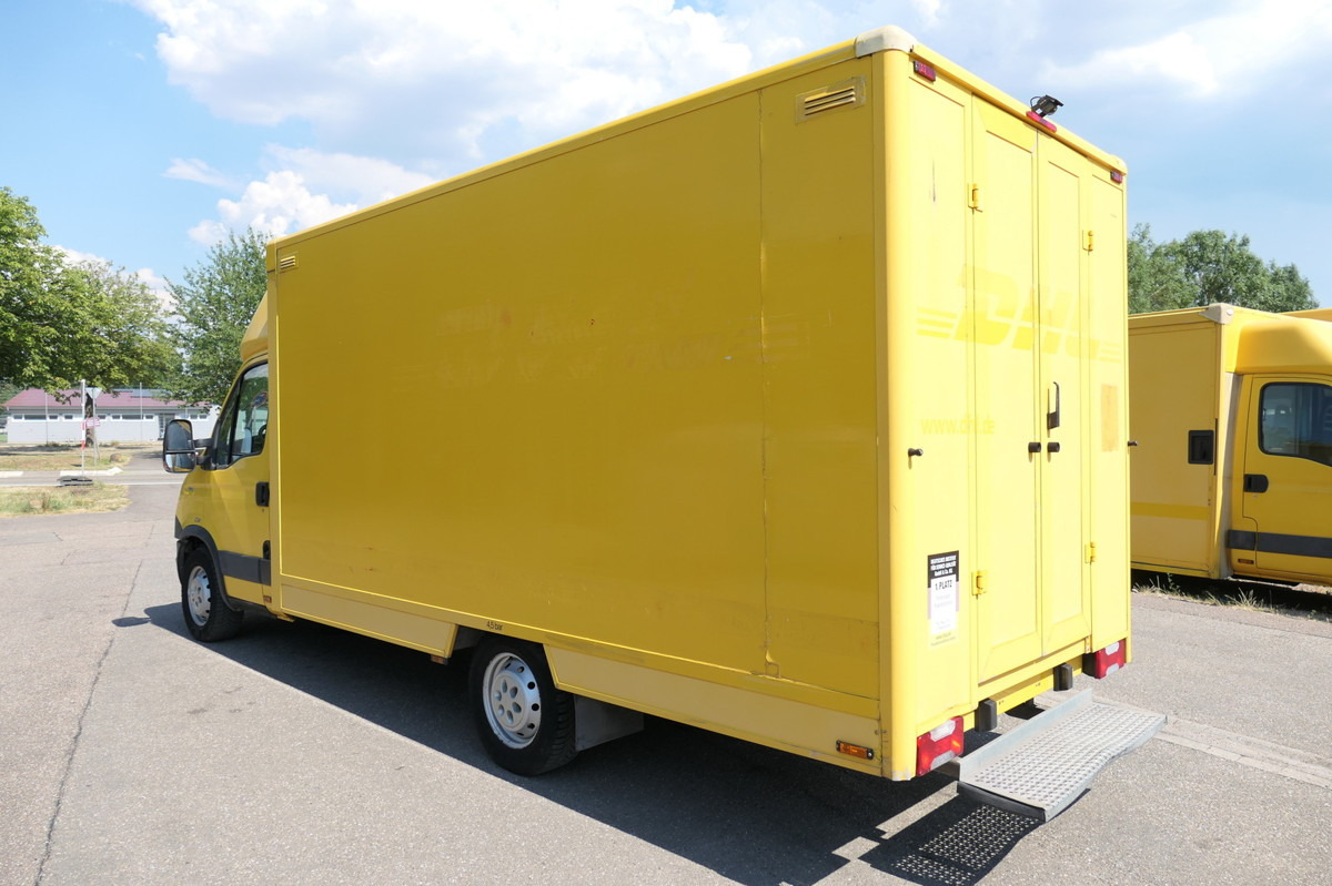 IVECO Daily 35 S11 C30C AUTOMATIK KAMERA Regale LUFT D - Tarbesõiduk furgoon: pilt 4 IVECO Daily 35 S11 C30C AUTOMATIK KAMERA Regale LUFT D - Tarbesõiduk furgoon: pilt 4