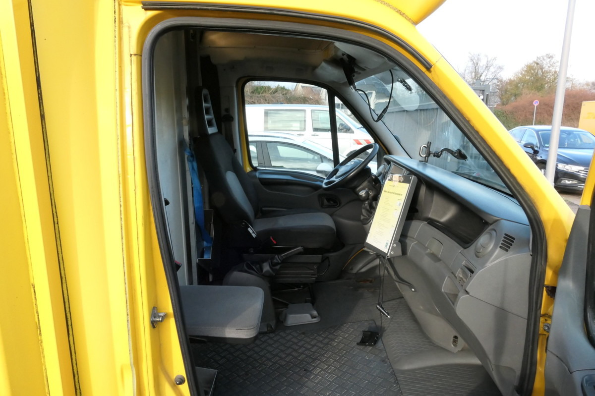IVECO Daily 35 S11 C30C AUTOMATIK KAMERA Regale LUFT D - Tarbesõiduk furgoon: pilt 5 IVECO Daily 35 S11 C30C AUTOMATIK KAMERA Regale LUFT D - Tarbesõiduk furgoon: pilt 5