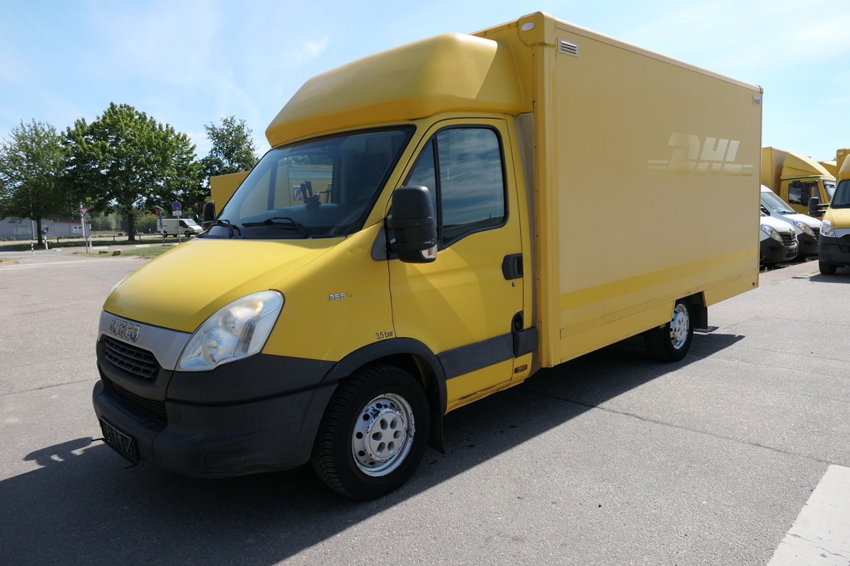 IVECO Daily 35 S11 C30C AUTOMATIK KAMERA Regale LUFT D - Tarbesõiduk furgoon: pilt 1 IVECO Daily 35 S11 C30C AUTOMATIK KAMERA Regale LUFT D - Tarbesõiduk furgoon: pilt 1