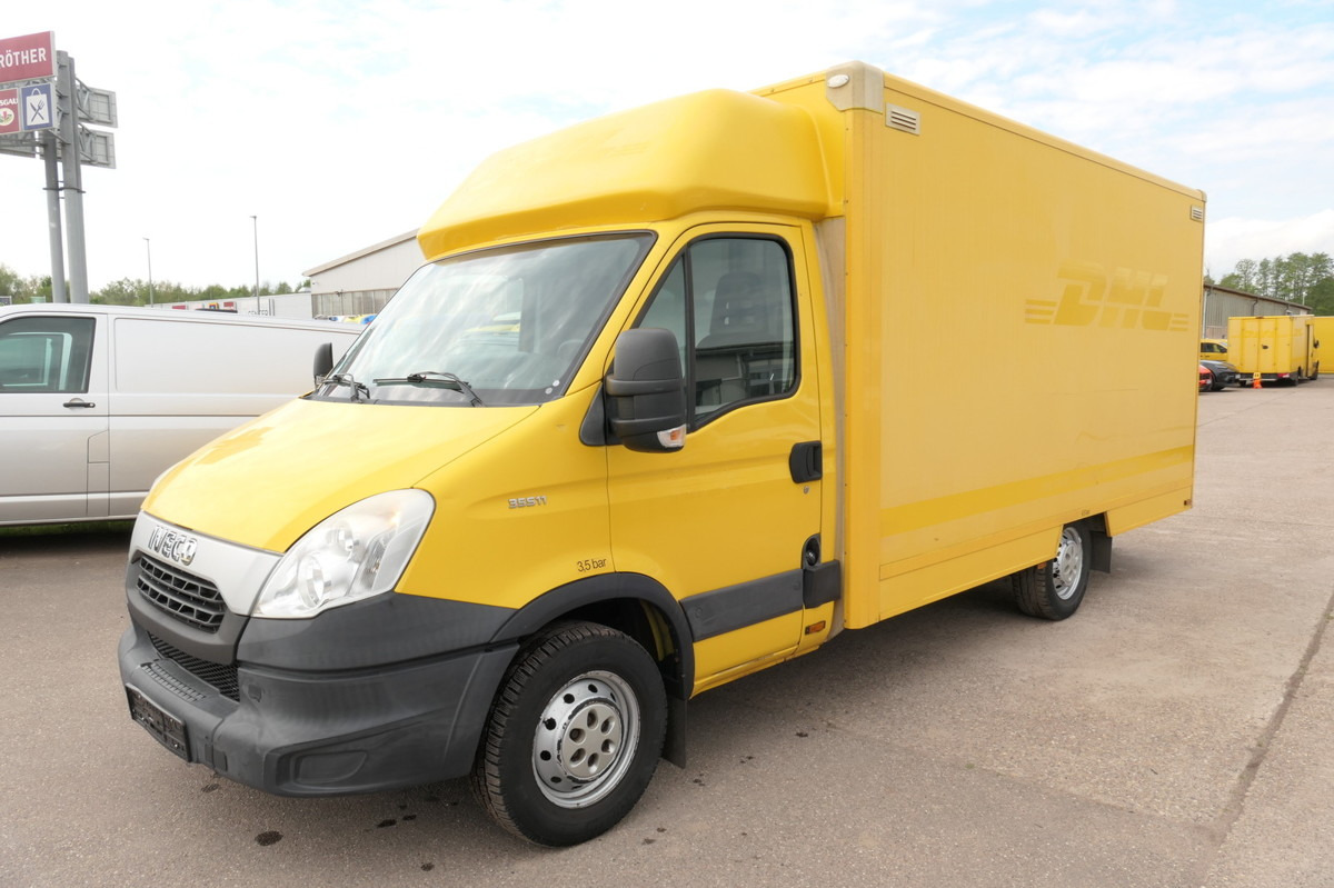 IVECO Daily 35 S11 C30C AUTOMATIK KAMERA Regale LUFT D - Tarbesõiduk furgoon: pilt 1 IVECO Daily 35 S11 C30C AUTOMATIK KAMERA Regale LUFT D - Tarbesõiduk furgoon: pilt 1