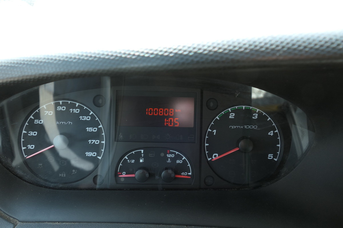 Tarbesõiduk furgoon IVECO Daily 35 S11 C30C AUTOMATIK KAMERA Regale LUFT D: pilt 12