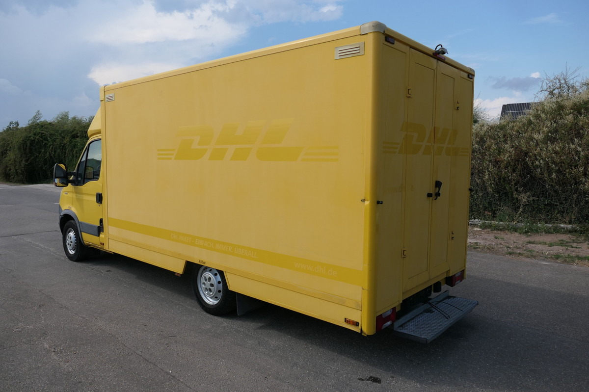 IVECO Daily 35 S11 C30C AUTOMATIK KAMERA Regale LUFT D - Tarbesõiduk furgoon: pilt 4 IVECO Daily 35 S11 C30C AUTOMATIK KAMERA Regale LUFT D - Tarbesõiduk furgoon: pilt 4