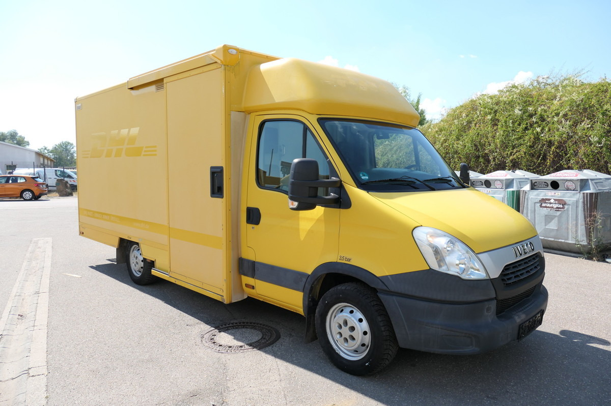 IVECO Daily 35 S11 C30C AUTOMATIK KAMERA Regale LUFT D - Tarbesõiduk furgoon: pilt 2 IVECO Daily 35 S11 C30C AUTOMATIK KAMERA Regale LUFT D - Tarbesõiduk furgoon: pilt 2