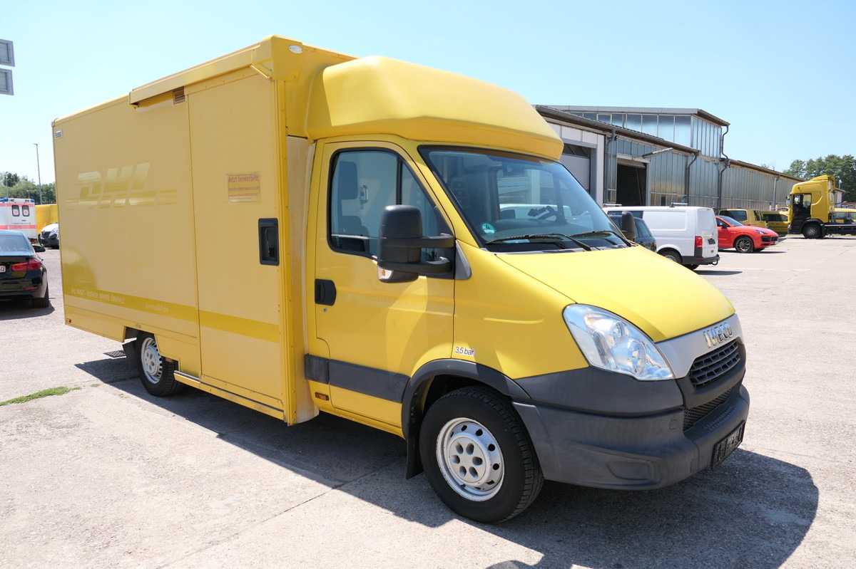 IVECO Daily 35 S11 C30C AUTOMATIK KAMERA Regale LUFT D - Tarbesõiduk furgoon: pilt 2 IVECO Daily 35 S11 C30C AUTOMATIK KAMERA Regale LUFT D - Tarbesõiduk furgoon: pilt 2