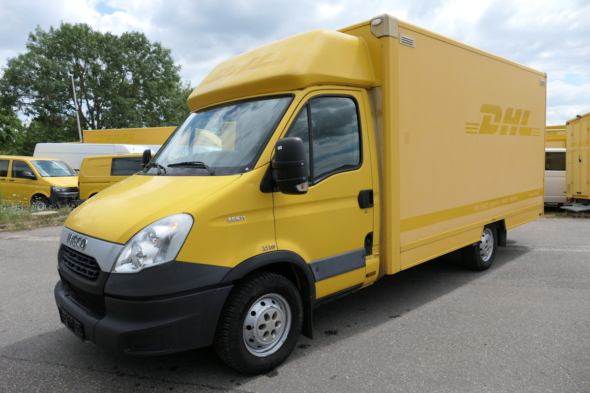 IVECO Daily 35 S11 C30C AUTOMATIK KAMERA Regale LUFT D - Tarbesõiduk furgoon: pilt 1 IVECO Daily 35 S11 C30C AUTOMATIK KAMERA Regale LUFT D - Tarbesõiduk furgoon: pilt 1