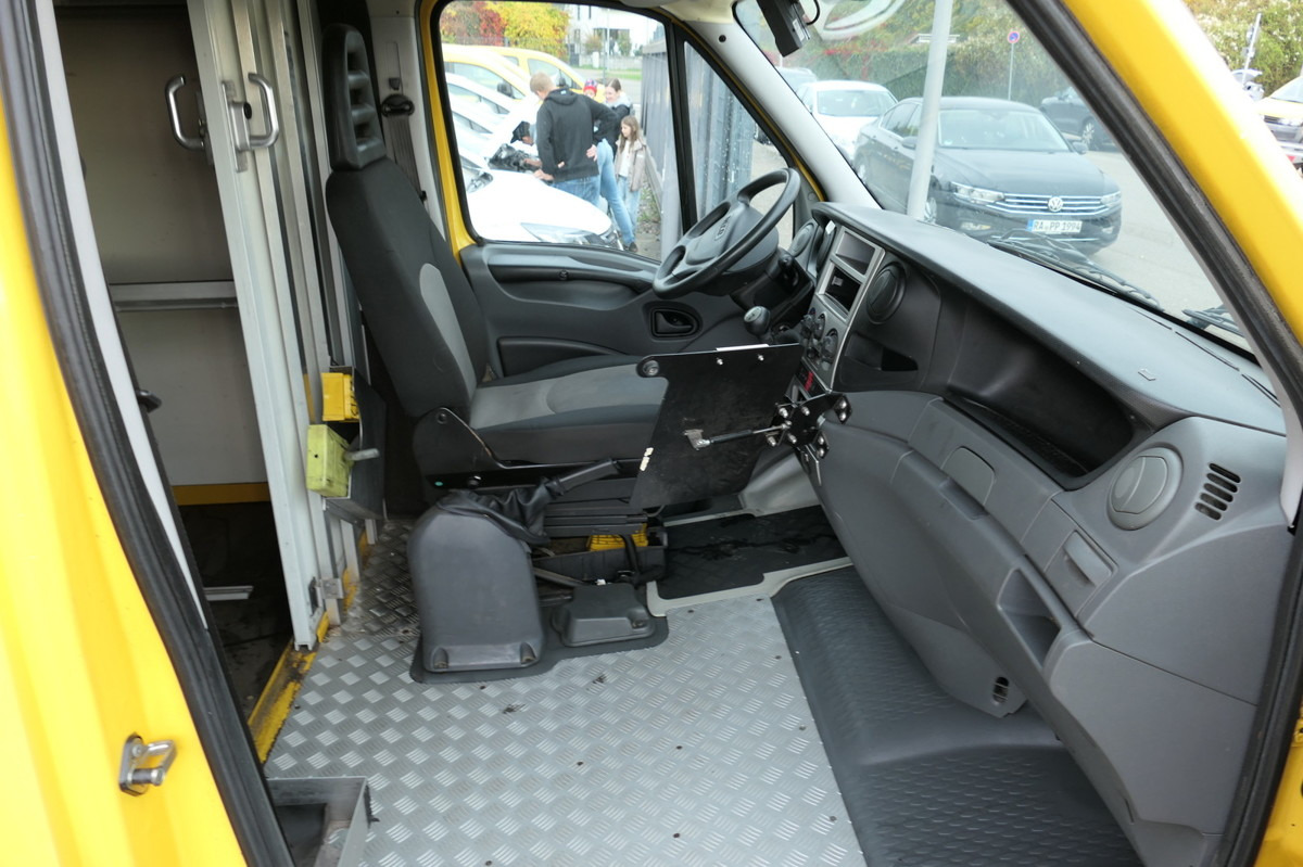 IVECO Daily 35 S11 C30C AUTOMATIK KAMERA Regale LUFT - Tarbesõiduk furgoon: pilt 5 IVECO Daily 35 S11 C30C AUTOMATIK KAMERA Regale LUFT - Tarbesõiduk furgoon: pilt 5