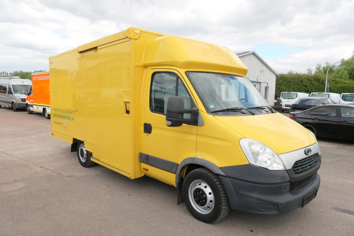 IVECO Daily 35 S11 C30C ELEKTRO COC Umbau Firma Orten - Tarbesõiduk furgoon, Elektrikaubik: pilt 2 IVECO Daily 35 S11 C30C ELEKTRO COC Umbau Firma Orten - Tarbesõiduk furgoon, Elektrikaubik: pilt 2