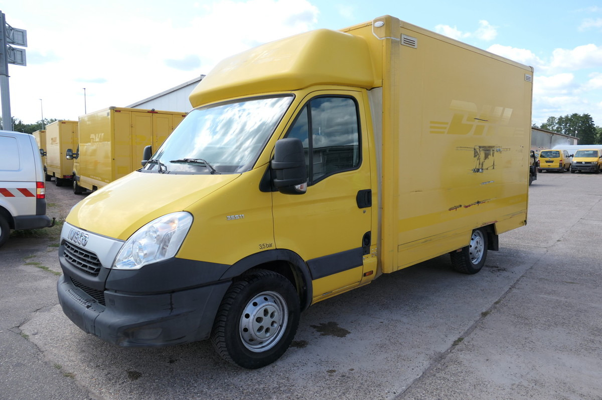 IVECO Daily 35 S11 C30C KURZ AUTOMATIK KAMERA Regale L - Tarbesõiduk furgoon: pilt 1 IVECO Daily 35 S11 C30C KURZ AUTOMATIK KAMERA Regale L - Tarbesõiduk furgoon: pilt 1