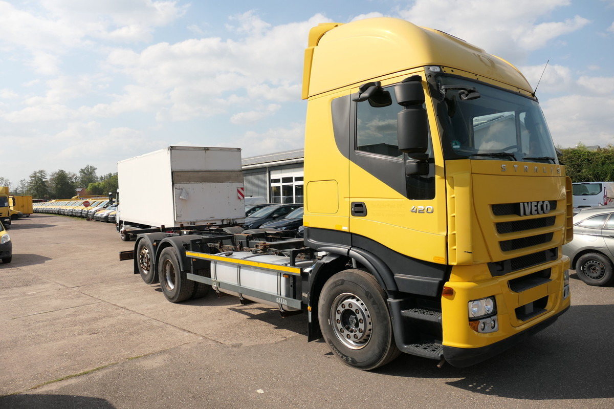 IVECO STRALIS AS 260 S42 Y/FS-CM ECO AHK Lenkachse Lif - Konteinerveduk/ Tõstukiga veoauto: pilt 4 IVECO STRALIS AS 260 S42 Y/FS-CM ECO AHK Lenkachse Lif - Konteinerveduk/ Tõstukiga veoauto: pilt 4