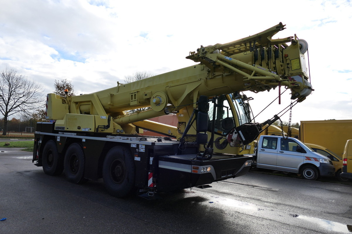 LIEBHERR LTC 1045-3.1 - Autokraana: pilt 3 LIEBHERR LTC 1045-3.1 - Autokraana: pilt 3