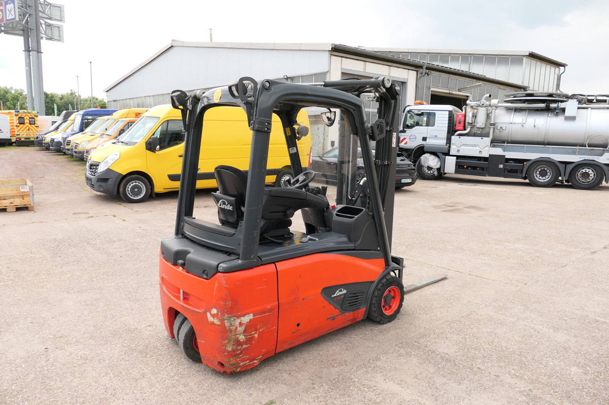 LINDE E16L Elektro TRIPLEX 3-Rad - Elektritõstuk: pilt 5 LINDE E16L Elektro TRIPLEX 3-Rad - Elektritõstuk: pilt 5